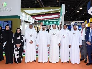 يعد معرض الإمارات للوظائف، الذي يقام في مركز دبي التجاري العالمي، من أهم المنصات الوطنية الرائدة التي توفر للباحثين عن العمل من شباب الإمارات فرص فريدة للتواصل المباشر مع كبرى جهات العمل ومدراء التوظيف.