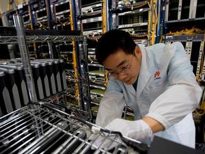 عدد شحنات الخوادم من "هواوي" تتبوأ المرتبة الثالثة عالمياً خلال الربع الرابع من العام 2016