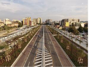 بلغ إجمالي المشاريع التي مولها صندوق أبوظبي للتنمية في ألبانيا ثلاثة مشاريع تنموية في قطاعات مختلفة وبقيمة اجمالية بلغت حوالي 424 مليون درهم.