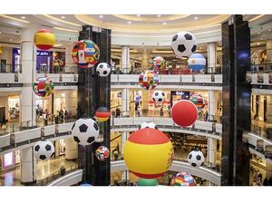 يشجع المركز الجميع على زيارته للاستمتاع بأقصى درجات الترفيه والإثارة في كأس العالم.