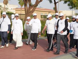 خلال المسيرة.