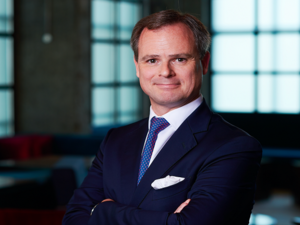 السيد إينياس باوينز, نائب الرئيس الإقليمي في الشرق الأوسط وأوراسيا وأفريقيا