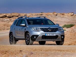 تتميّز سيارة داستر بمزايا أساسية بارزة من ضمنها الرحابة والسعر المقبول والقدرات العالية للسير على مختلف الطرق الوعرة.