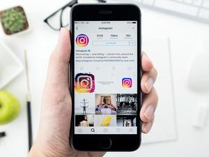 You will now be able to book a table or squeeze in a trim at a local barber with simple clicks on the Instagram app.
 (Shutterstock)
