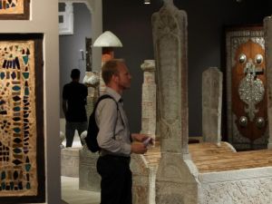 Visitors at the Islamic Art Museum in downtown Cairo. (Khaled Desouki / AFP Photo)