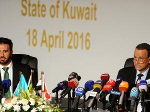 UN spokesman Charbel Raji and The UN special envoy for Yemen Ismail Ould Cheikh Ahmed at a press conference in Kuwait city on August 6,2016. (AFP/Yasser al-Zayyat)