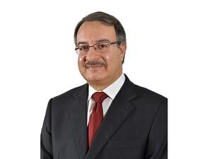 Ithmaar Holding received on Thursday approval from the UAE’s Securities and Commodities Authority to list on the Dubai Financial Market (DFM). (Pictured here: Ahmed Abdul Rahim, Ithmaar Group CEO)