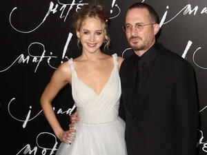 The 'Hunger Games' star has confessed she thought the 'mother!' director was hot when she first laid eyes on him. (Source: Debby Wong - Shutterstock)