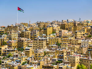 The public sector’s impact on competitiveness was one of these main causes for low productivity, the report said, urging measures to reform public service and ensure equal opportunity in appointments.  (File photo)