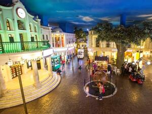 الدار العقارية وإعمار للترفيه توقعان اتفاقية شراكة لتقديم واحدة من أكثر التجارب الترفيهية الفريدة من نوعها في أبوظبي