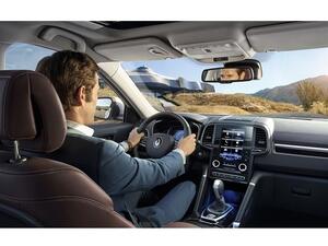 تدعو رينو البابطين عملاءها زيارتها في ذي جيت مول للتعرف على مميزات السيارة والاستمتاع بأحدث العروض.