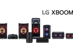 اقترن اسم إكسبوم (XBOOM) دائمًا بالصوت القوي في أجواء الحفلات جعلها تستحوذ على حصة تبلغ 35 بالمئة في السوق العالمية للأجهزة الصوتية المصغرة وأجهزة الكل في واحد.