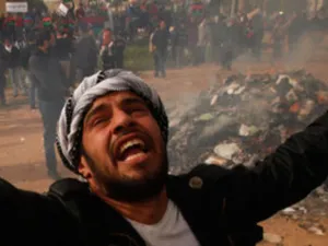 امر باطلاق المحمودي والساعدي القذافي يهدد  