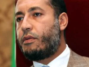 الساعدي القذافي يريد اسقاط امر اعتقاله