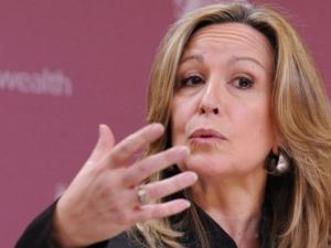 وزيرة الخارجية الاسبانية ترينيداد خيمينيث في لندن في 17 شباط/فبراير 2011