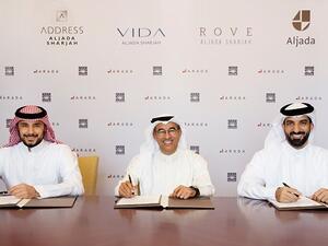 تم توقيع الاتفاقية من قبل سعادة الشيخ سلطان بن أحمد القاسمي، رئيس مجلس إدارة "أرادَ"؛ وصاحب السمو الملكي الأمير خالد بن الوليد بن طلال، نائب رئيس مجلس إدارة "أرادَ"، ومحمد العبار، رئيس مجلس إدارة "إعمار العقارية".