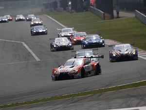 سيارة لكزس LC 500