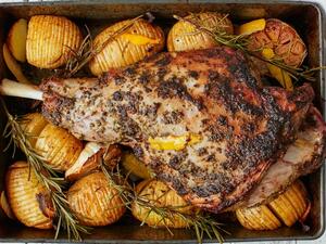 فخدة خروف عيد الفصح   