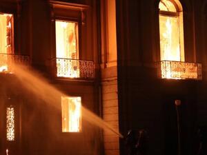 Yesterday, the National Museum of Brazil - one of Brazil’s principal historical collections, w/ everything from indigenous artifacts to meteorites - burned down (Twitter)