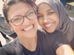 Rashida Tlaib (Left), the American-Palestinian Muslim who won Michigan elections last week besides Ilhan Omar, the first Somali-American Muslim woman to win in Minnesota (Right). (Twitter/Rashida Tlaib)
