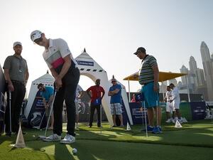 مسابقة المليون درهم هي حملة فريدة من نوعها يتنافس فيها هواة رياضة الجولف للفوز بمليون درهم إماراتي نقداً