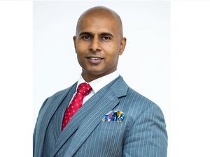 ماناف فيرنانديز، نائب رئيس أول لإدارة علاقات وولاء العملاء في "جيمس للتعليم"