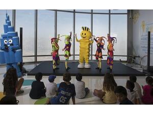 تتوفر تذاكر قمة البرج، برج خليفة وعالم مدهش على الموقع الإلكتروني الخاص بـ برج خليفة.