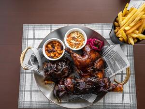 If you feel like extending your stay, don’t forget there is a 25% discount on room rates at Al Bandar Rotana until Sunday, 2 September, 2018. 