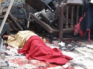 صورة من انفجار في مقهى سياحي بمراكش 2011/ارسيف/أ.ف.ب