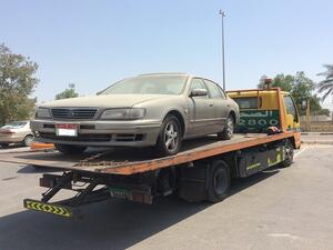 وجه مفتشو بلدية مدينة أبوظبي 70 إنذاراً لأصحاب السيارات المهملة بغية إعطائهم الفرصة لسحب وتنظيف سياراتهم من الأتربة المتراكمة عليها،ومدته ثلاثة أيام وهو المدة القانونية للإنذارات الرسمية.