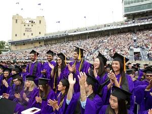 سجلت دفعة 2017 أكبر عدد من الخريجين الحاصلين على تخصصات فرعية وشهادات مختلفة