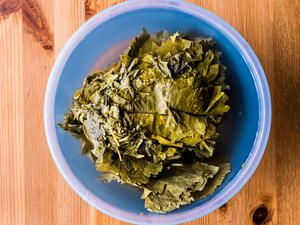 يعدّ ورق العنب من أنواع الأطباق الشّهيّة التي يرغبها الصّغار والكبار

