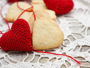 كعك الفالنتاين المخملي الأحمر