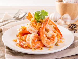 طريقة عمل الجمبري بالثوم والليمون