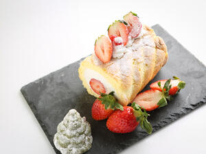 سويسرول الفراولة
