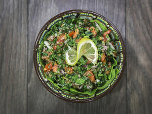 تبولة السبانخ