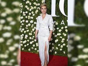 إطلالات النجمات على السجادة الحمراء في حفل جوائز Tony Awards 2017‎