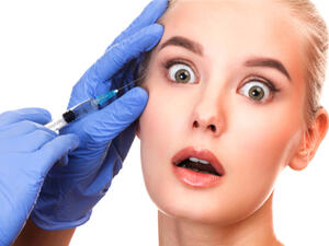 من مخاطر البوتكس ظهور كدمات على الوجه