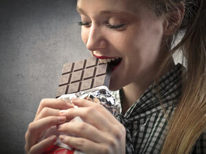 ذوقك وطريقة اختيار نوع الشوكولاتة من برجك الفلكي