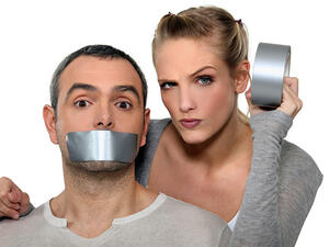 عليك أولاً بإيجاد الوقت المناسب للتحدث معه