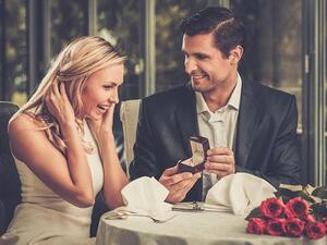 الحب جميل، والأجمل أن تجدي من يخفق له قلبك ويبادلك نفس الشعور