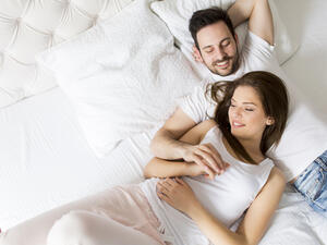 يتم التعبير عن العلاقة الجنسية الصحية بشكل مختلف