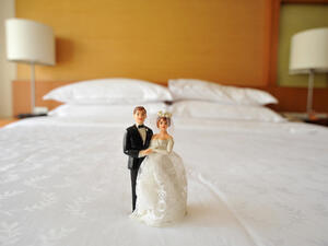 الجماع ليلة الدخلة ليس الهدف إنما جزء من العملية الضرورية للزوجين