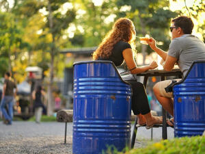 لا تطلبي أشياء تعجيزية ولا تعتقدي أن الوقت عصا ساحر تملك تغيير الأشياء