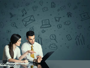 ستجدينه لطيفاً أكثر من المعتاد ويحاول عدم إزعاجك
