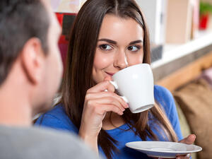 حاول أن تبدي إعجابك ببعض الخصال المميزة التي تتحلى بها زوجتك

