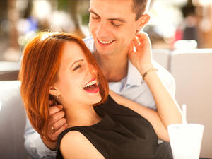 يجب عدم الاستعجال في الحب والتأكد من جوانب العلاقة كلّها

