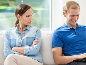 احرصي على مساعدة زوجك في تنظيم وقته
