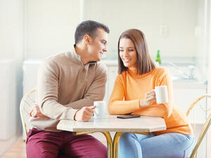 احرصي على الحوار دوماً كي لا تصل الأمور لدرجة تراكم الشكاوى
