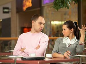 سلوكيات الزوج "الديكتاتور" تمثل خطرا على صحة الأسرة